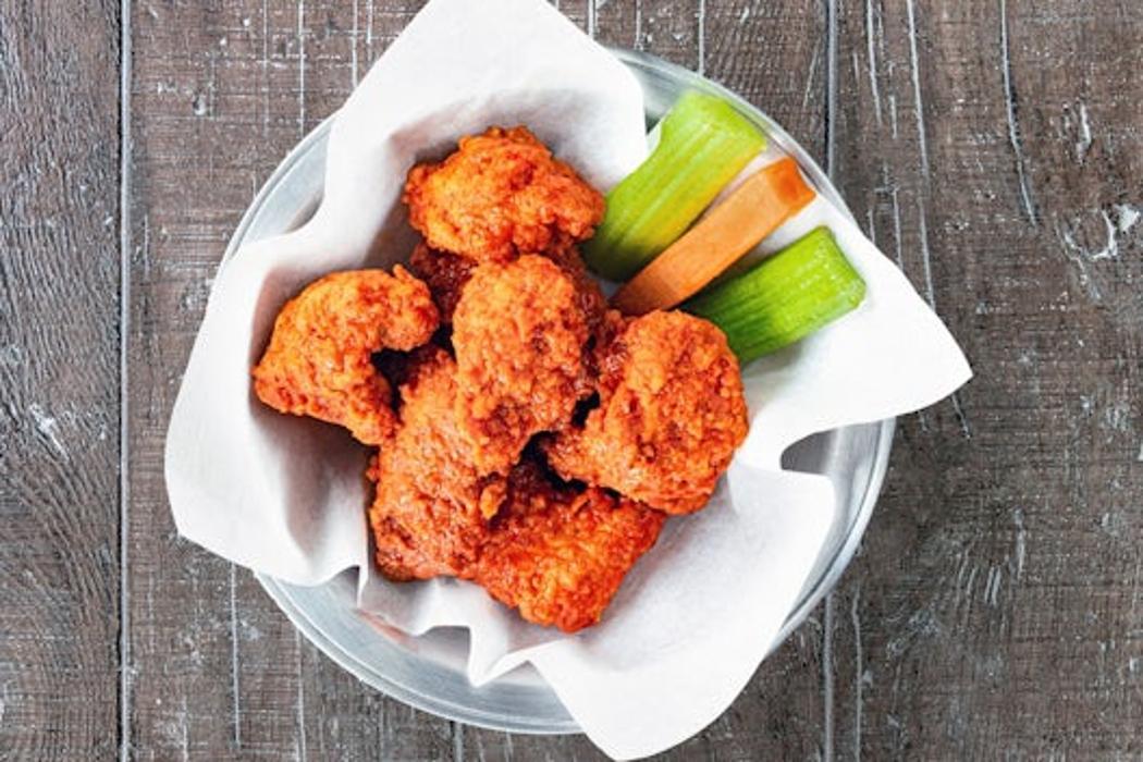 Small (8) Boneless Wings photo