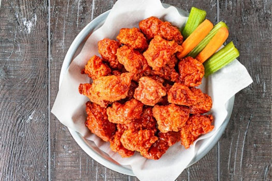 Large (24) Boneless Wings photo