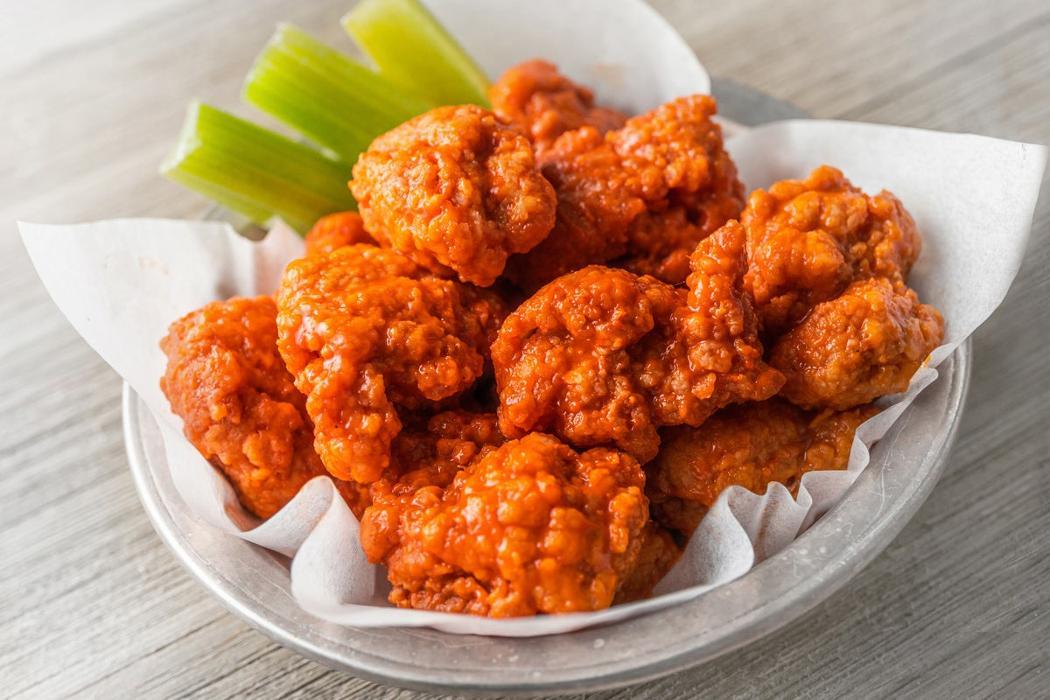 10 Boneless Wings photo