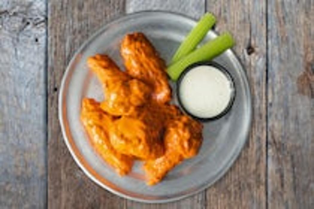 5 Pack Traditional Wings photo