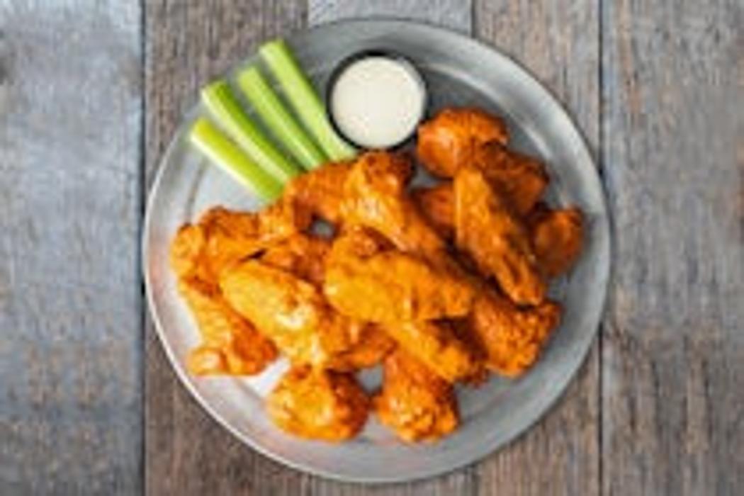 20 Pack Traditional Wings photo