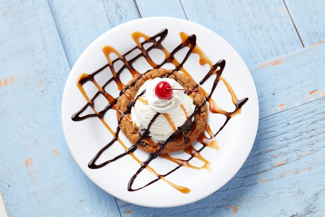 Great American Cookies Chocolate Chip Cookie Sundae photo