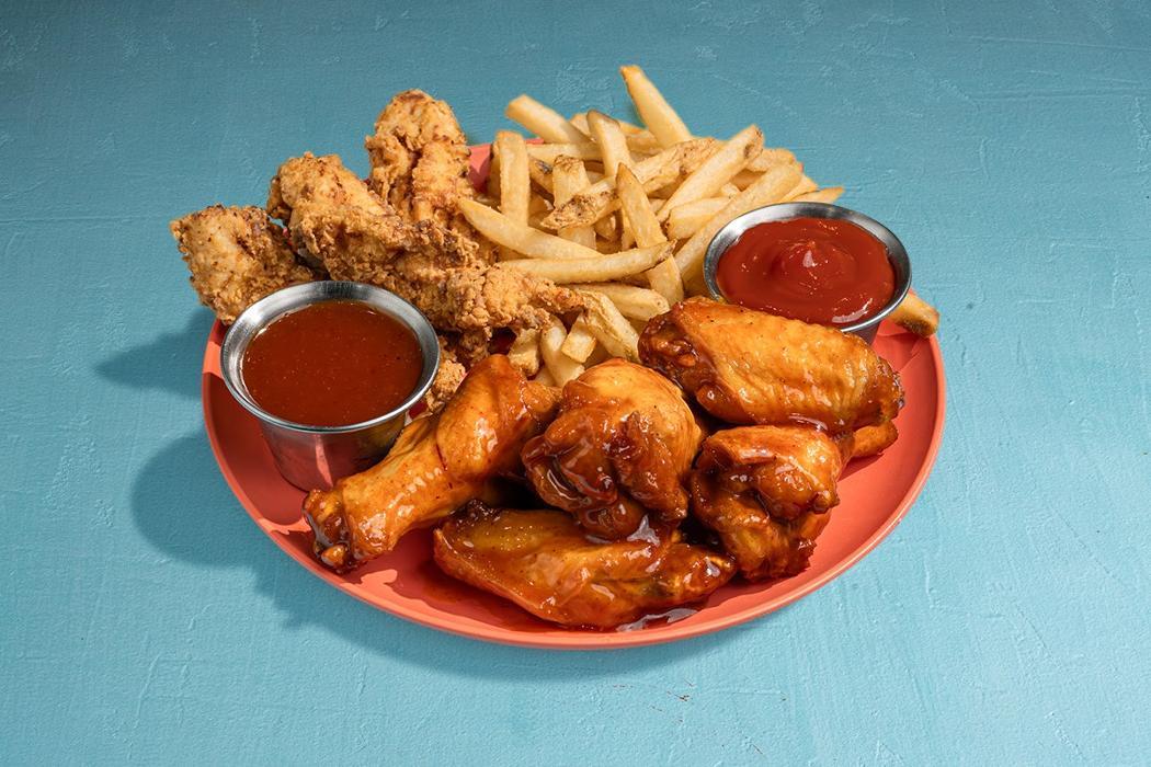 Boneless & Tenders Combo  photo