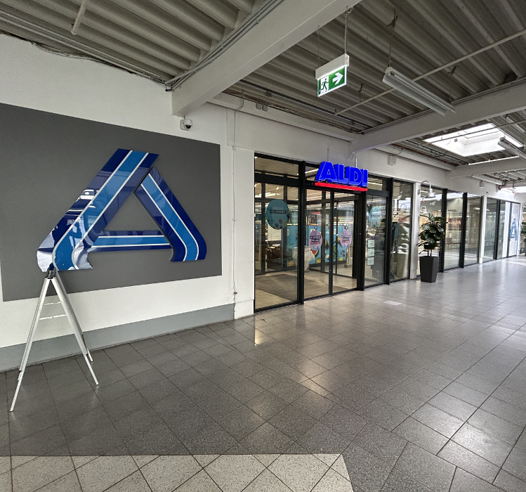 store photos