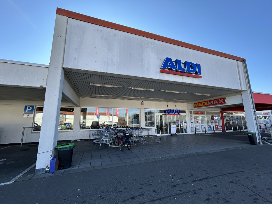 store photos