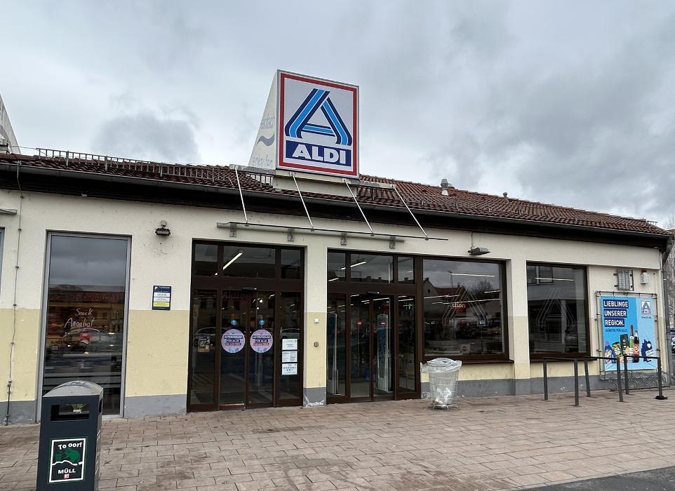 store photos