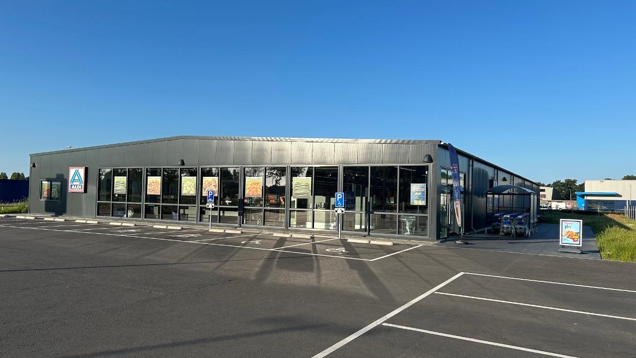 store photos