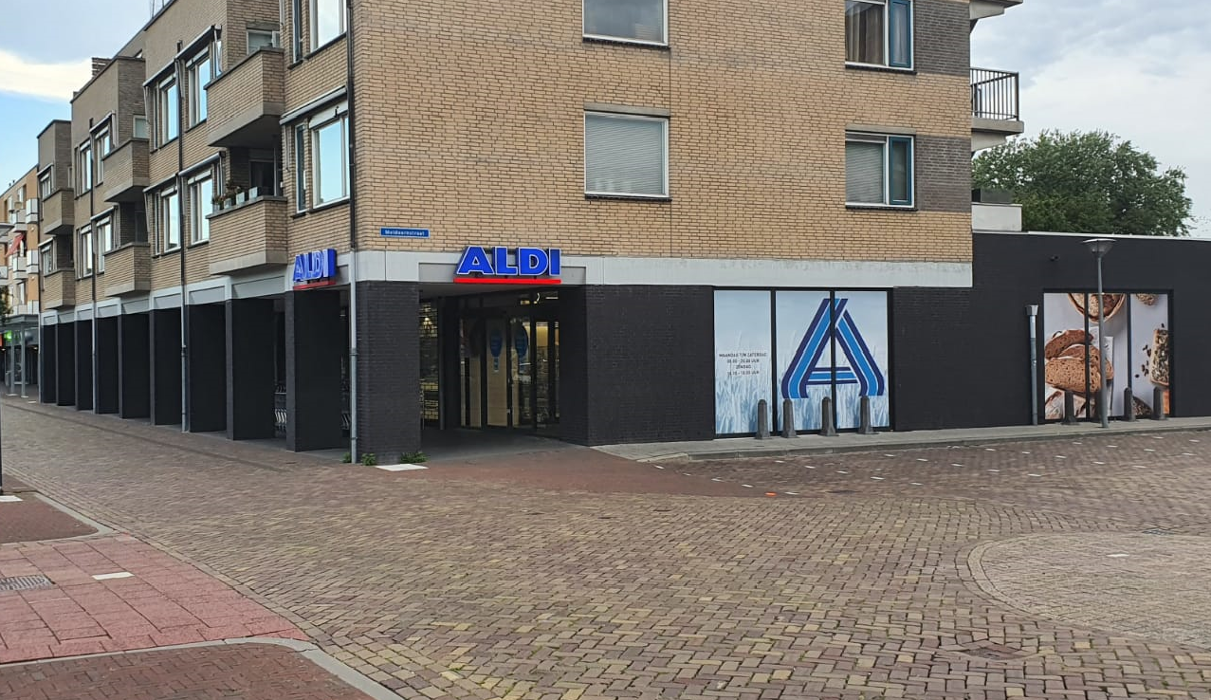 store photos