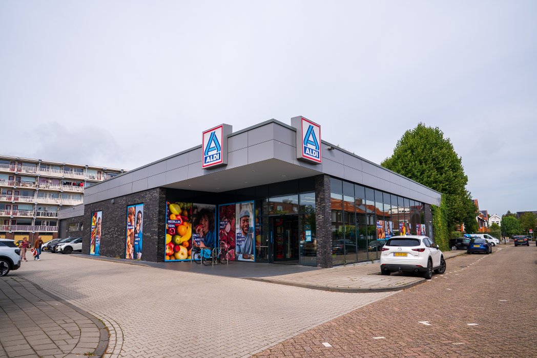 store photos
