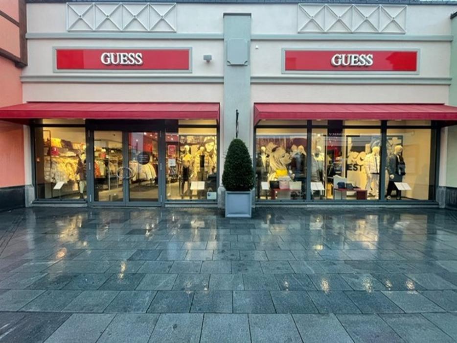 Guess outlet parndorf best sale