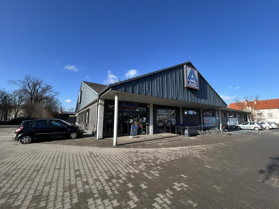 store photos