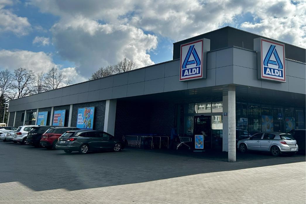 store photos