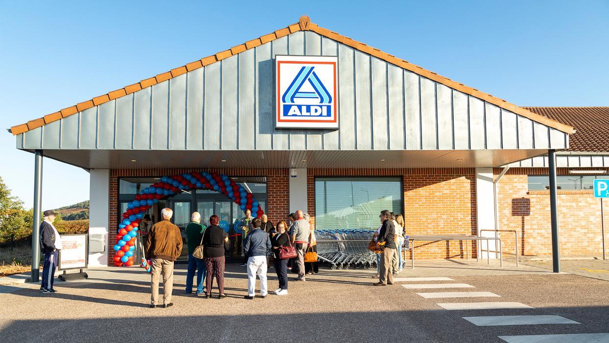 store photos