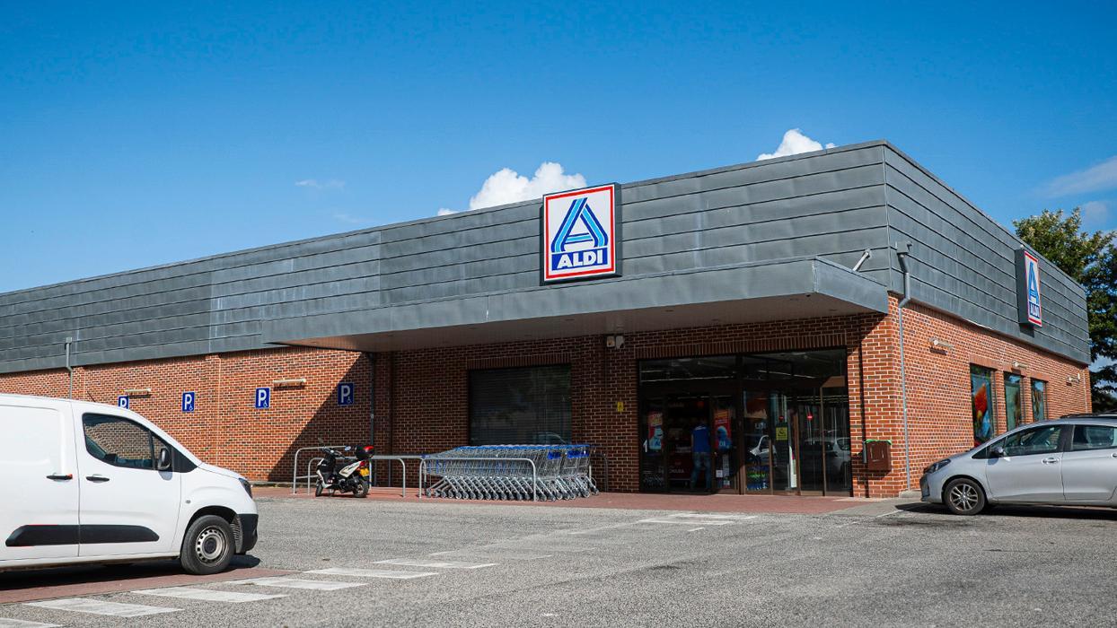 store photos