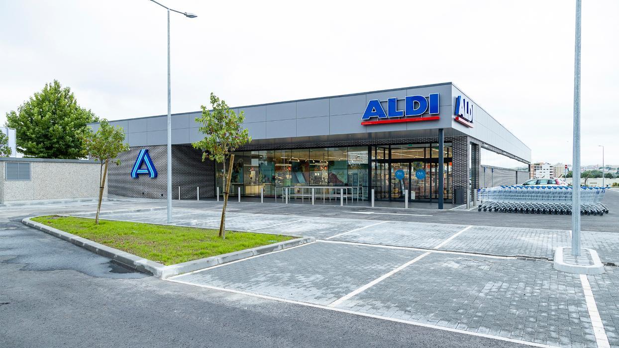 store photos