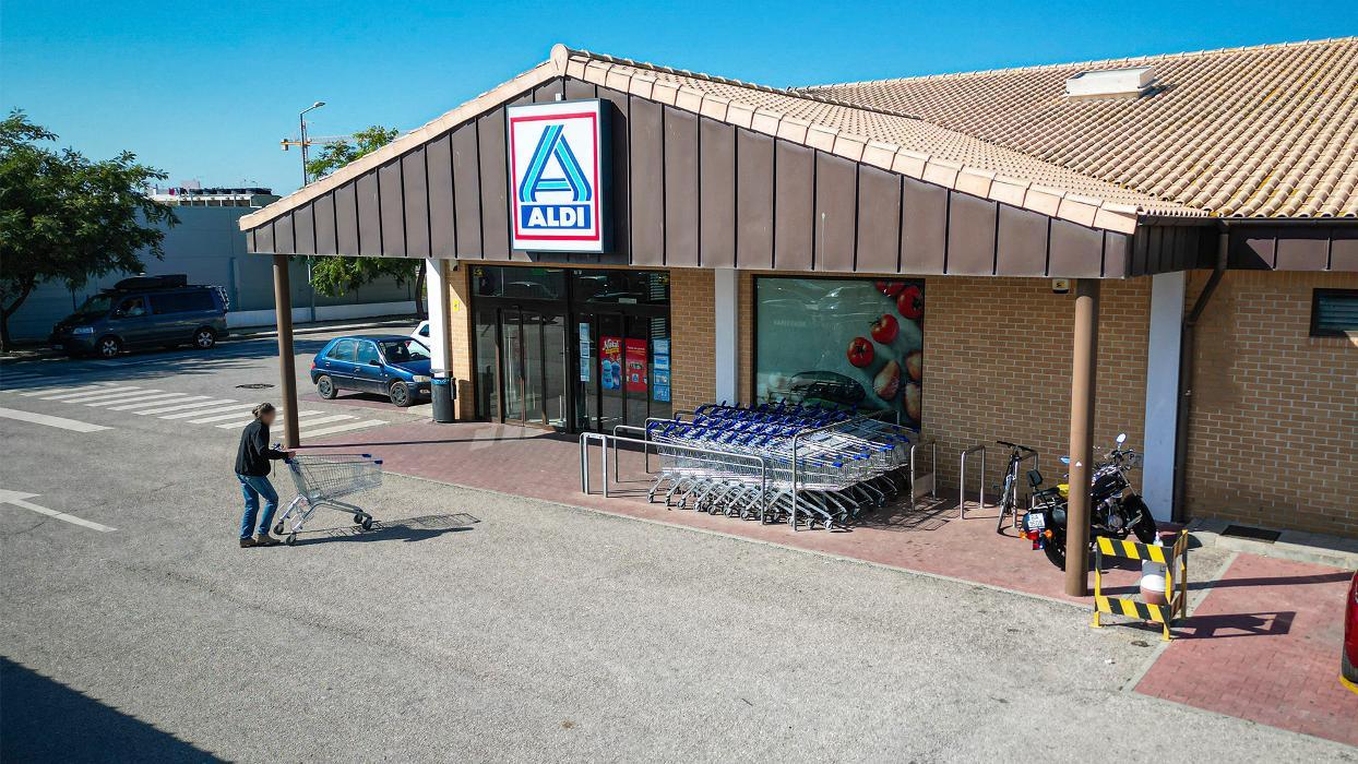 store photos