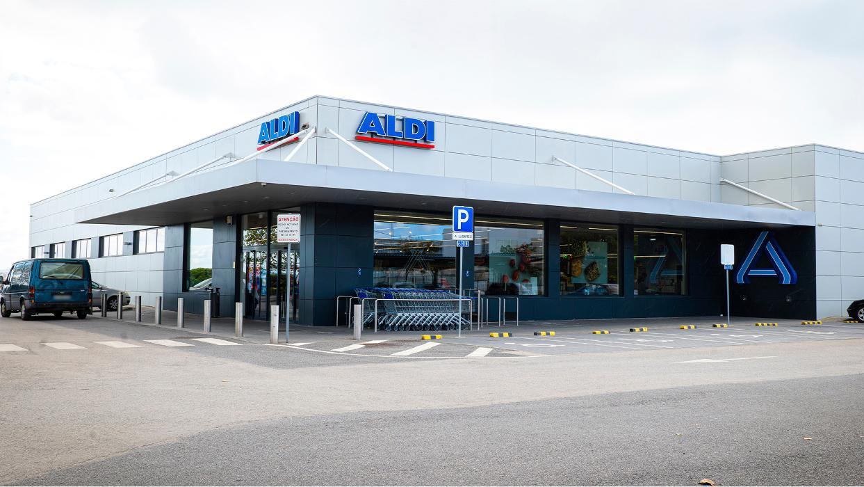 store photos