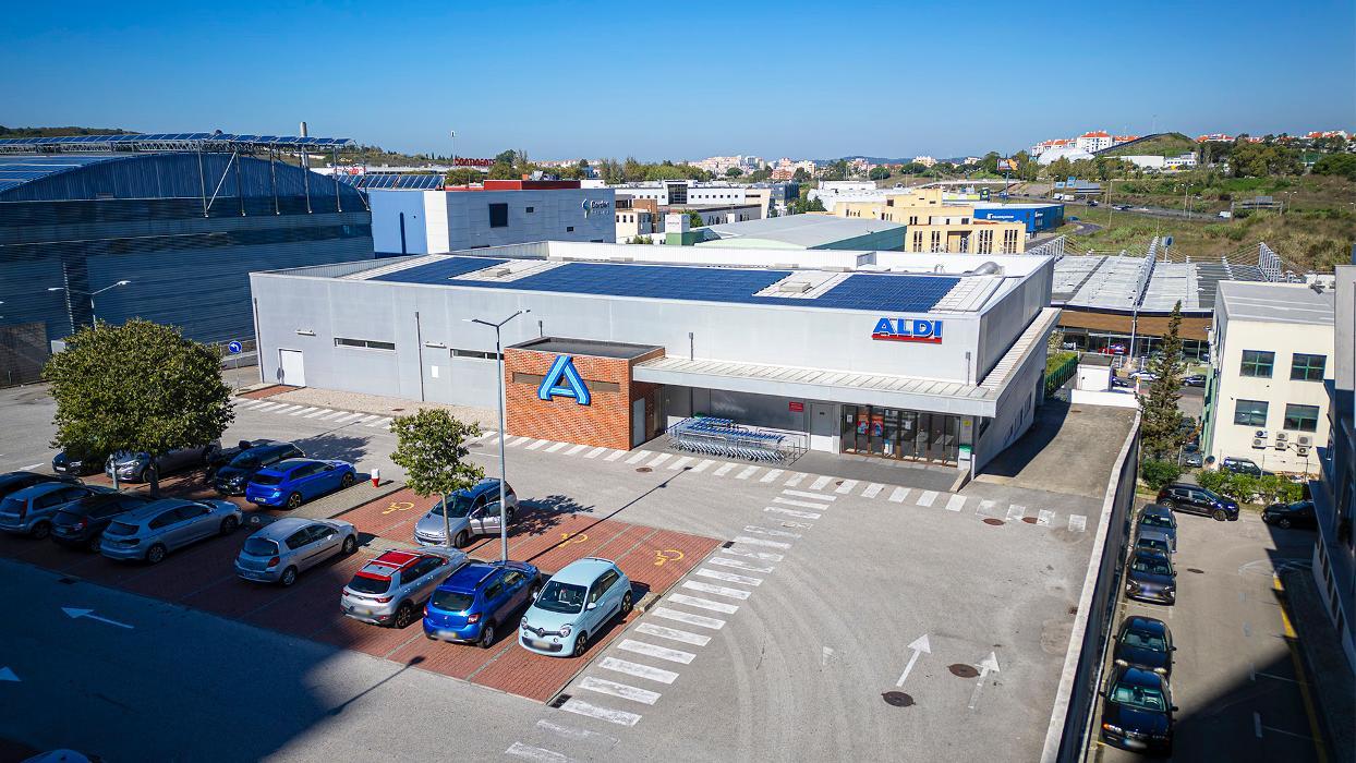 store photos
