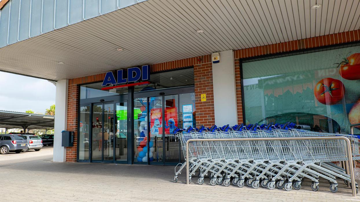 store photos