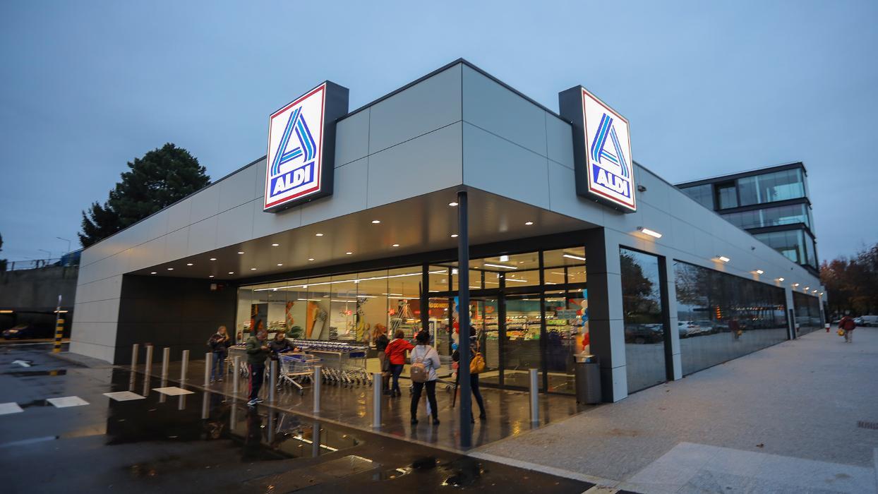 store photos