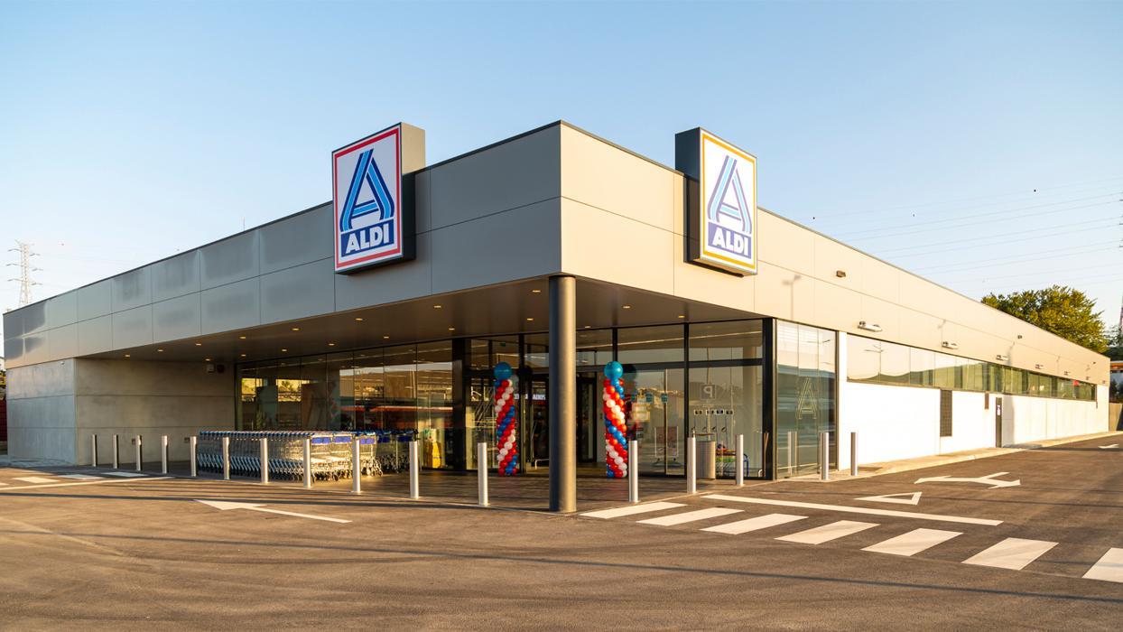 store photos