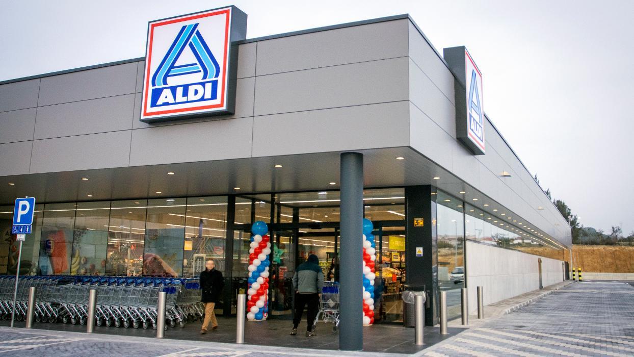 store photos
