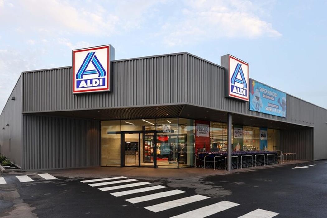 store photos