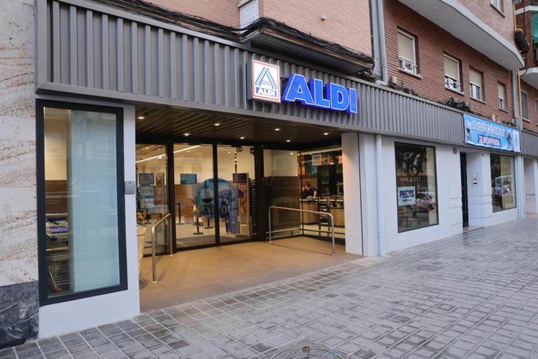 store photos