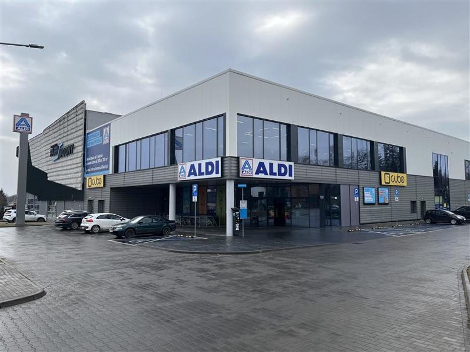 store photos