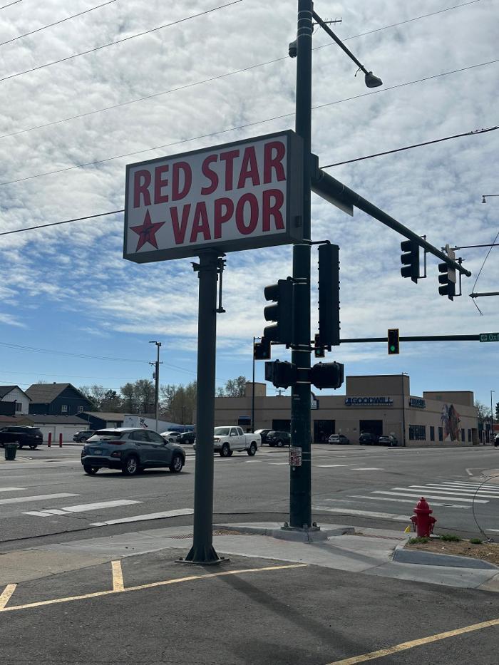 Local Vape and Smoke Shop Englewood - Red Star Vapor & Smoke