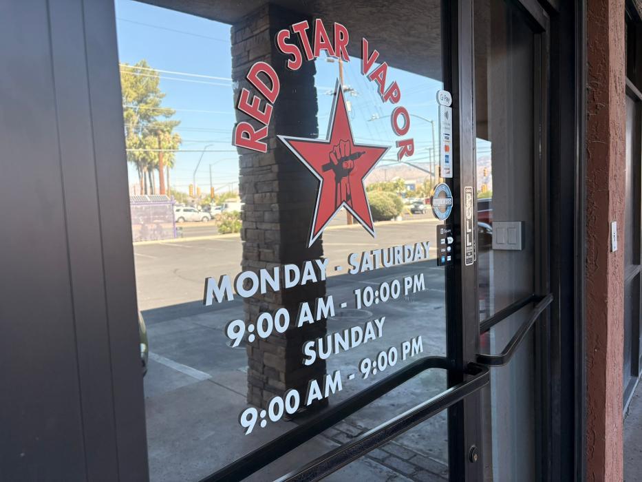 Local Vape and Smoke Shop Tucson - Red Star Vapor & Smoke