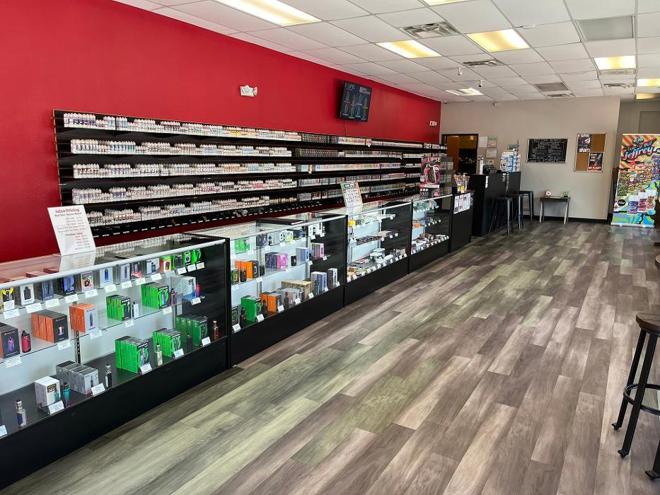 elfbar nachfüll pod läuft aus One Puff Tobacco & Vape Shop in Aurora - Smoke shop