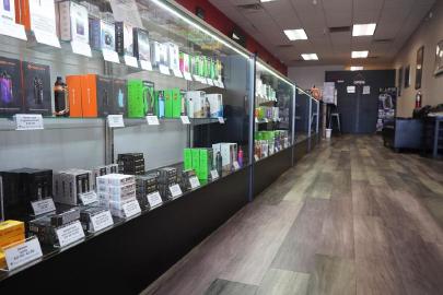 Local Vape and Smoke Shop San Antonio - Red Star Vapor & Smoke