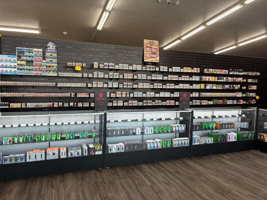 Local Vape and Smoke Shop Mesa - Red Star Vapor & Smoke