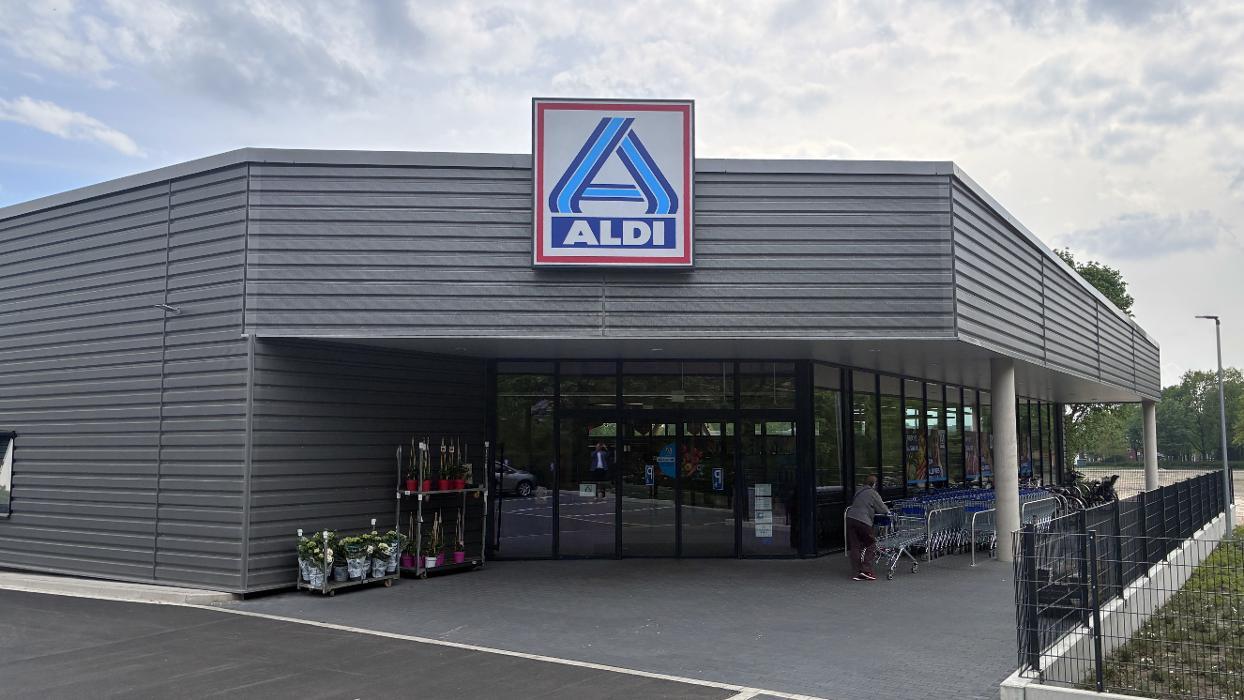 store photos